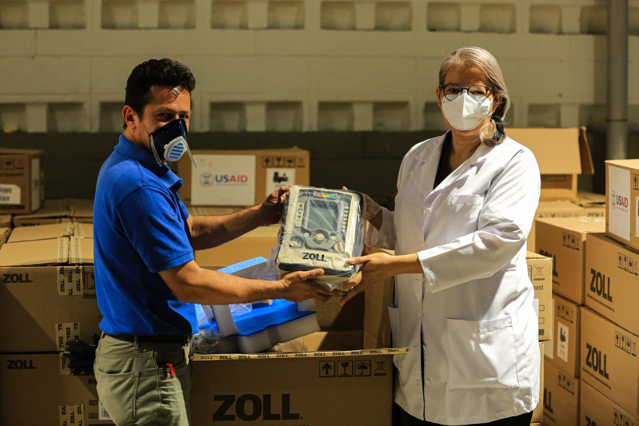 Gobierno fortalece el sistema de Salud con la distribución de ventiladores mecánicos ante emergencia de COVID19 gobierno-fortalece-el-sistema-de-salud-con-la-distribucion-de-ventiladores-mecanicos-ante-emergencia-de-covid19